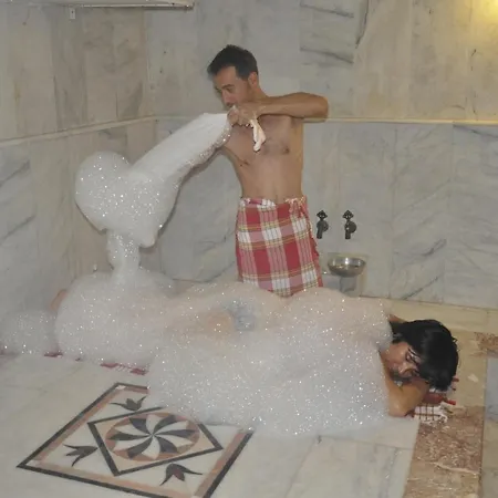 Primera & App מלון דירות