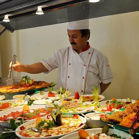 Primera & App Apartmanhotel 3*