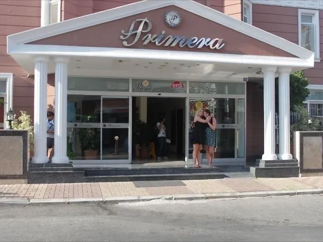 Primera & App Aparthotel 3*