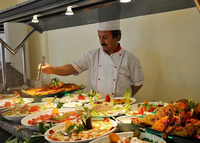 Primera & App Aparthotel 3*