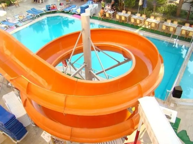 Primera & App アパートホテル アランヤ